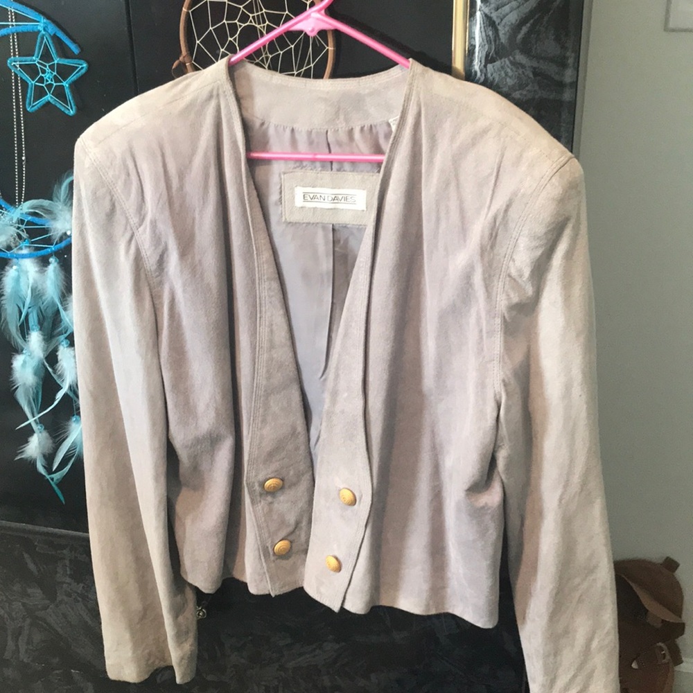 Super soft suede jacket .. 💯% pig suede.